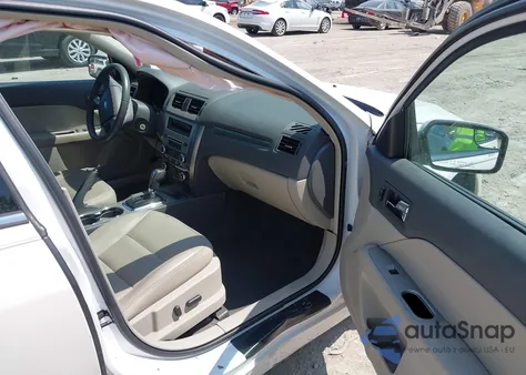 2012 Ford Fusion Sel z USA, uszkodzony, nr VIN 3FAHP0JAXCR107038